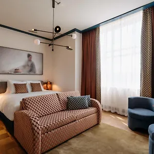 **** Hotel De Plesman Niederlande